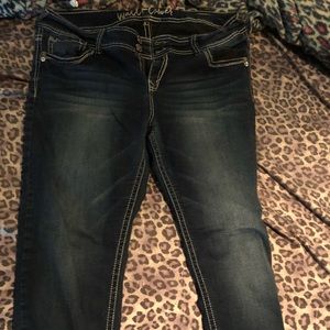 Wallflower straightleg darkwash jeans